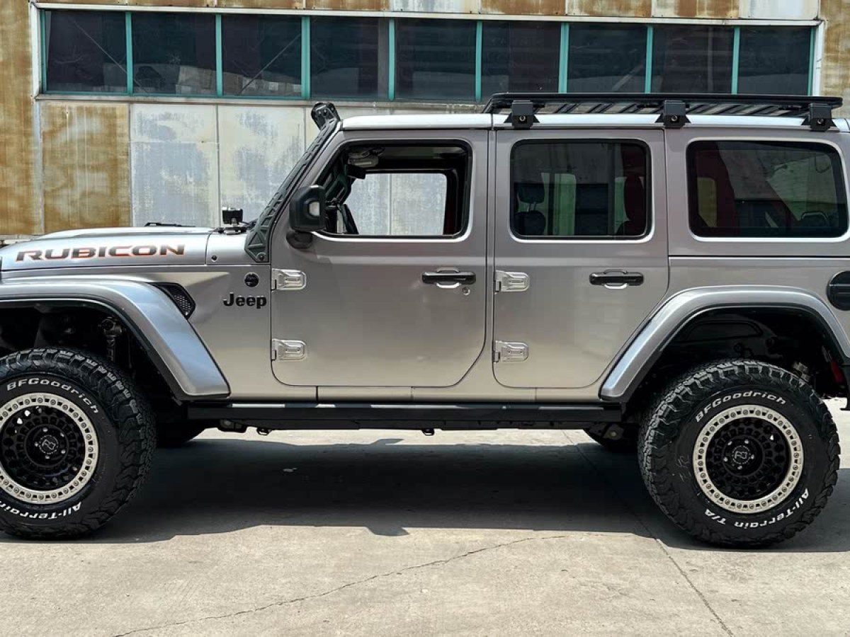 Jeep 牧馬人  2022款 2.0T 高地四門版圖片