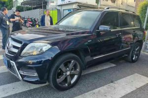 奔驰GLK级 奔驰 GLK 260 4MATIC 动感型 极致版