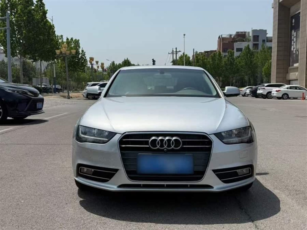 奧迪 奧迪A4L  2015款 30 TFSI 自動(dòng)舒適型圖片