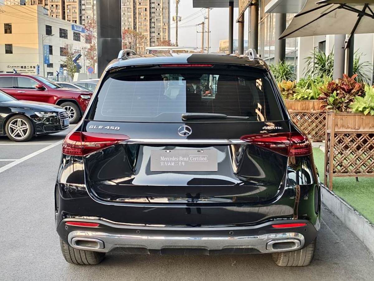 奔馳 奔馳GLE  2024款 GLE 450 4MATIC 時(shí)尚型圖片