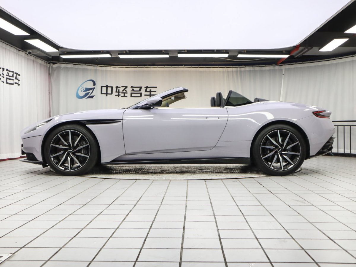 2020年4月阿斯頓·馬丁 阿斯頓?馬丁DB11  2019款 4.0T V8 Volante