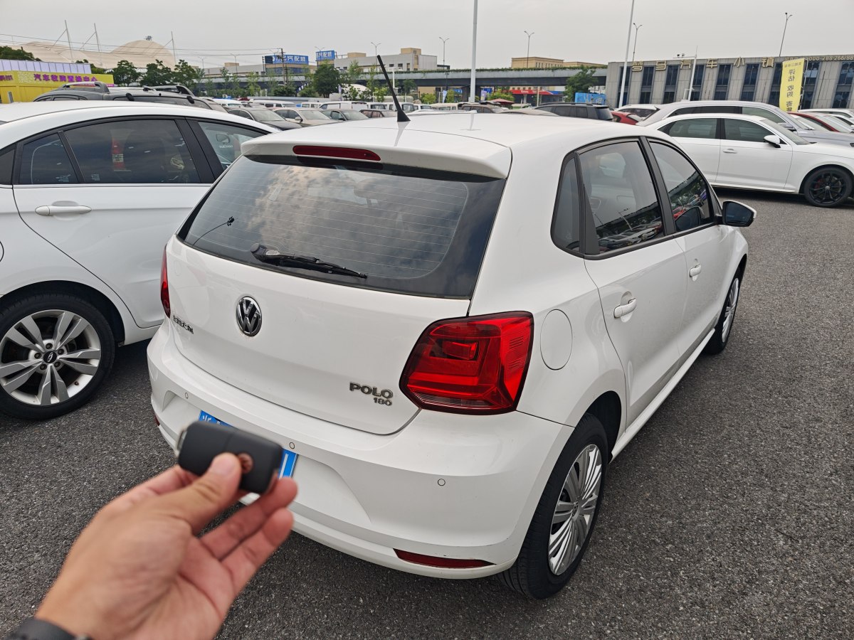 大眾 Polo  2016款 1.6L 自動舒適型圖片