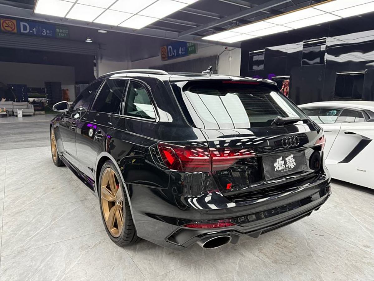 奧迪 奧迪RS 4  2021款 RS4 Avant 黑曜版圖片