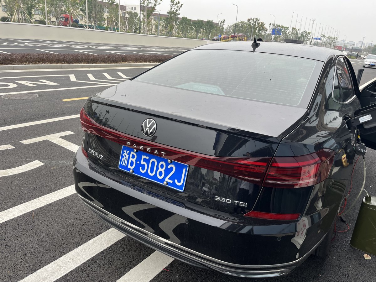 大眾 帕薩特  2021款 330TSI 豪華版圖片