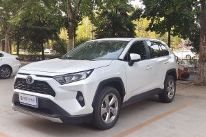 RAV4榮放 豐田 2.0L CVT兩驅(qū)風(fēng)尚版