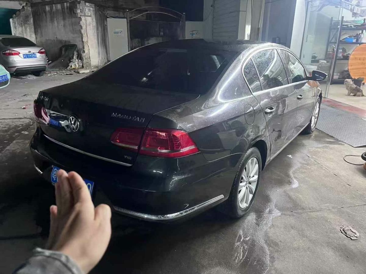 大眾 輝騰  2014款 3.0L 商務(wù)型圖片