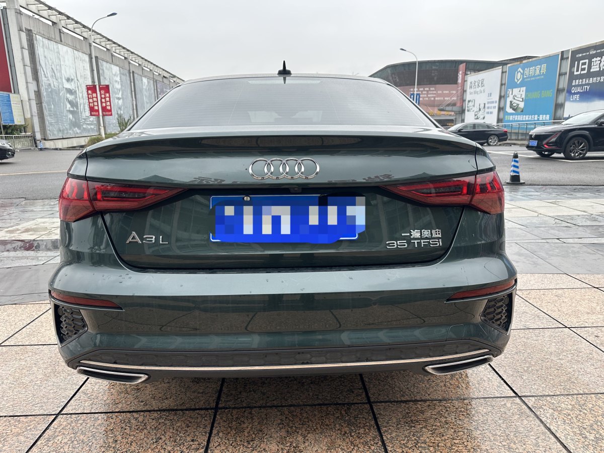 奧迪 奧迪A3  2022款 A3L Limousine 35 TFSI 時(shí)尚運(yùn)動(dòng)型圖片