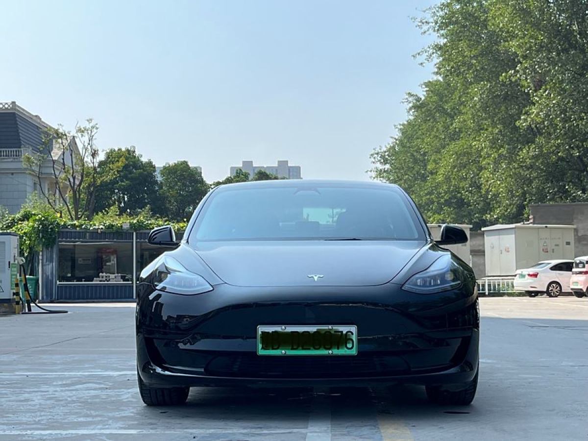 2021年5月特斯拉 Model Y  2021款 改款 標準續(xù)航后驅升級版