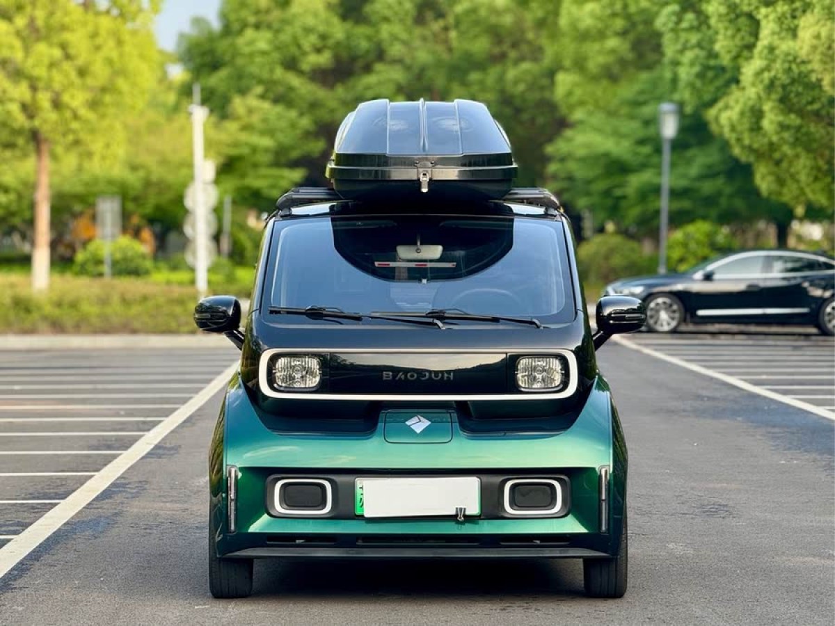 寶駿 寶駿KiWi EV  2022款 設(shè)計(jì)師輕享版 三元鋰圖片