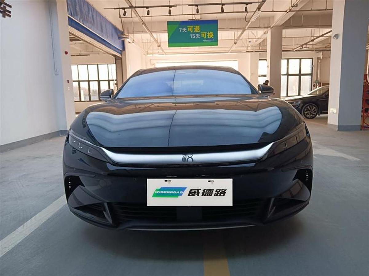 比亞迪 漢  2022款 EV 創(chuàng)世版 610KM四驅(qū)尊享型圖片