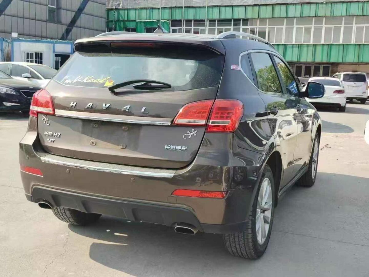 哈弗 H2  2016款 1.5T 兩驅(qū)舒適型紅標(biāo)圖片