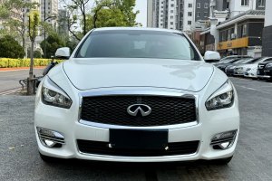 Q70 英菲尼迪 Q70L 2.5L 精英版