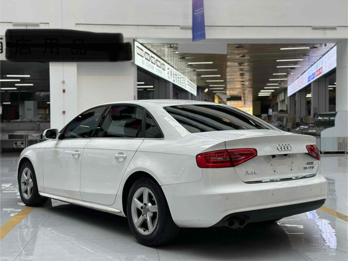 奥迪 奥迪A4L  2013款 35 TFSI 自动标准型图片