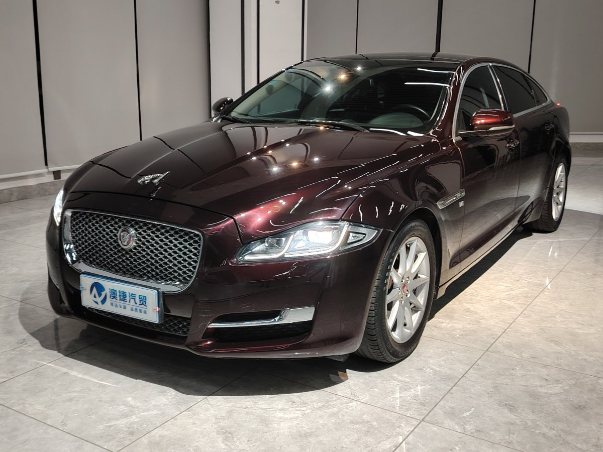 捷豹 XJ  2016款 XJL 3.0 SC 兩驅(qū)典雅商務(wù)版圖片