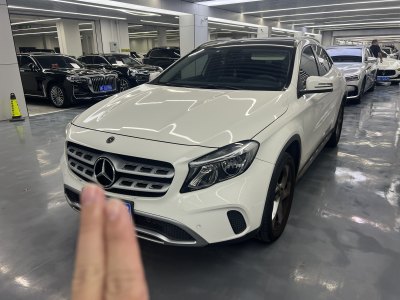 2017年10月 奔驰 奔驰GLA GLA 200 动感型图片