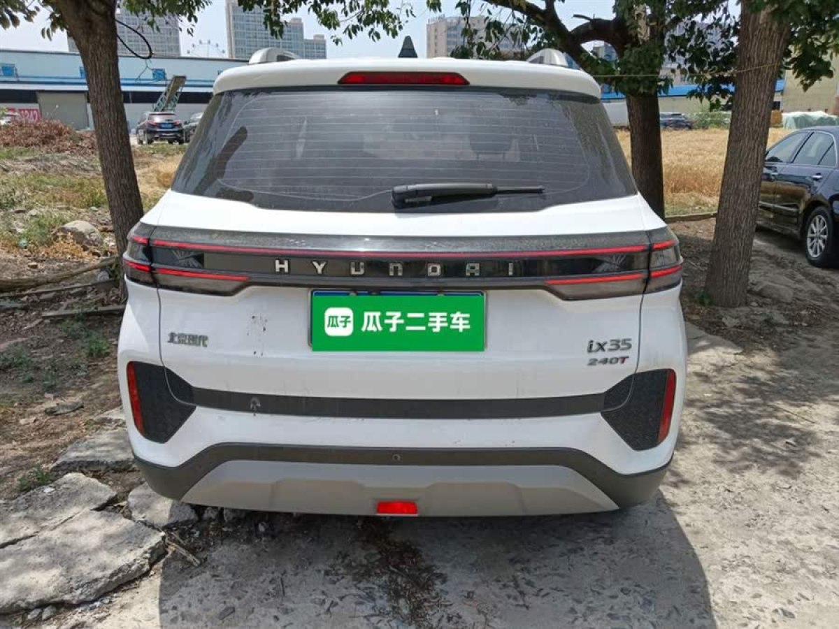 現(xiàn)代 ix35  2021款 240T GDi DCT兩驅(qū)領(lǐng)先版GLS圖片