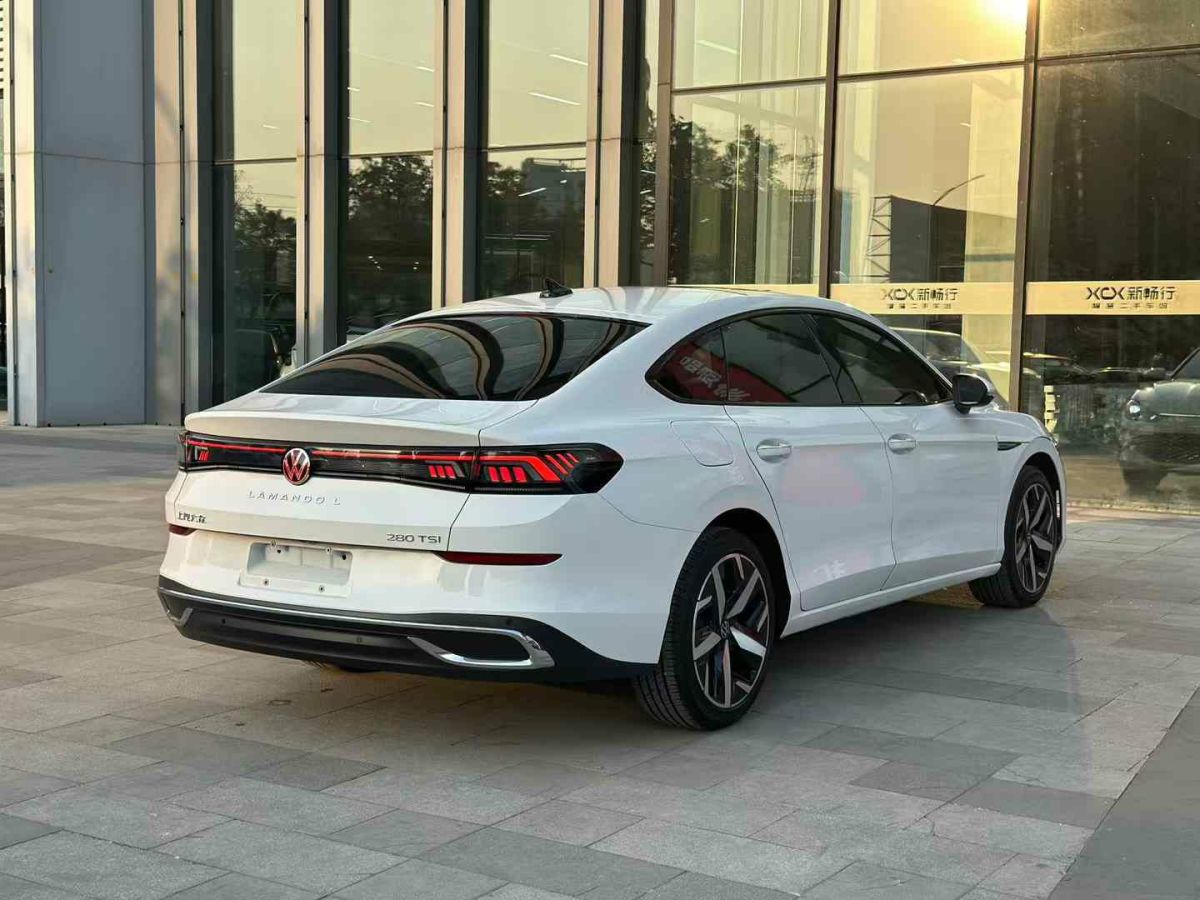 大眾 一汽-大眾CC  2023款 330TSI 炫目版圖片