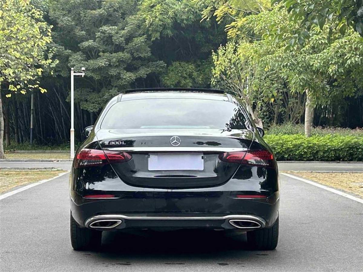 奔馳 奔馳E級(jí)  2021款 改款 E 300 L 豪華型圖片