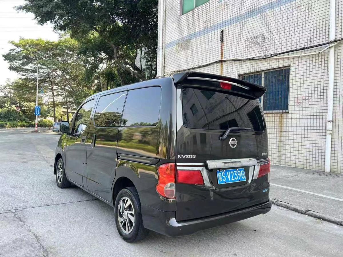 日產(chǎn) NV200  2014款 1.6L 手動尊享型 國IV圖片