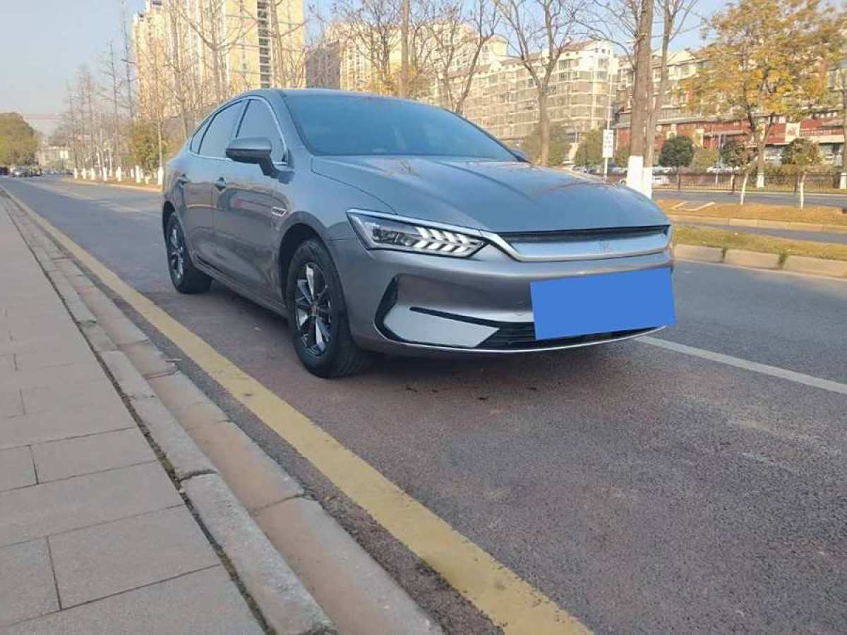 比亞迪 秦PLUS  2024款 榮耀版 EV 510KM領(lǐng)先型圖片