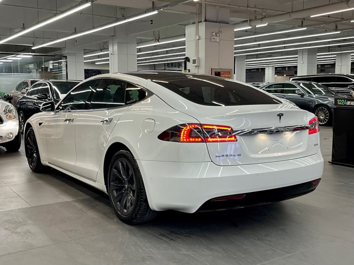 特斯拉 Model S  2017款 Model S 100D 長續(xù)航版圖片