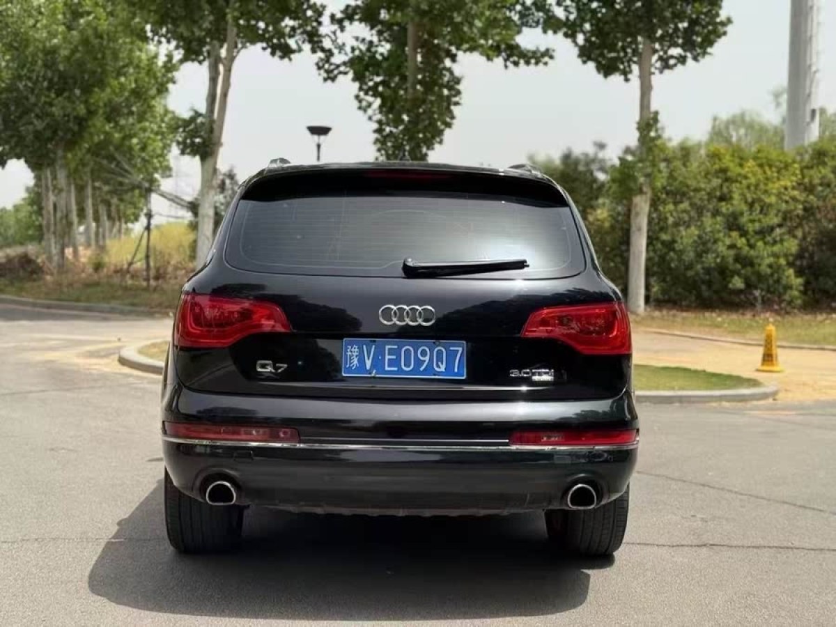 奧迪 奧迪Q7  2012款 3.0 TDI 專享型圖片