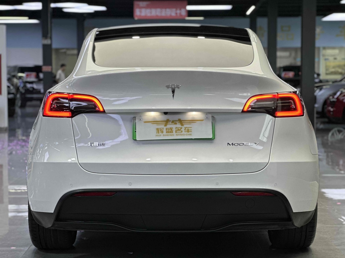 特斯拉 Model Y  2021款 改款 標準續(xù)航后驅(qū)升級版圖片