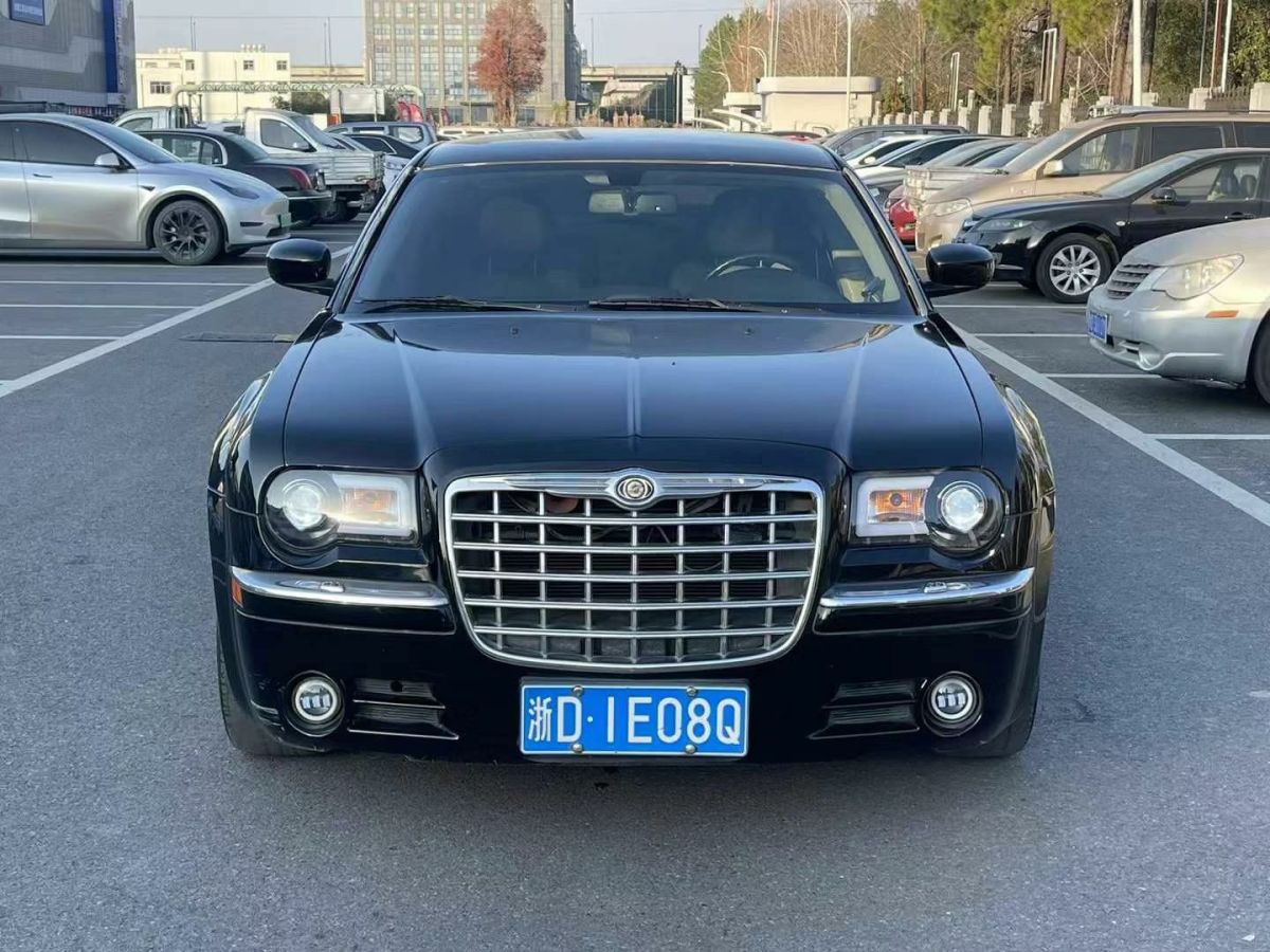 克萊斯勒 300C 圖片