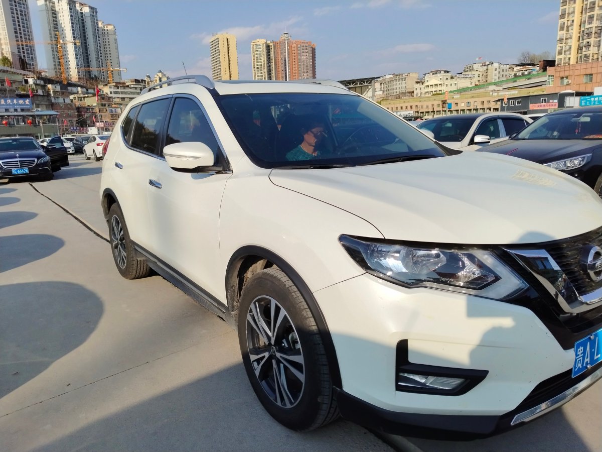 日產(chǎn) 奇駿  2020款 2.5L CVT豪華領(lǐng)航版 4WD圖片