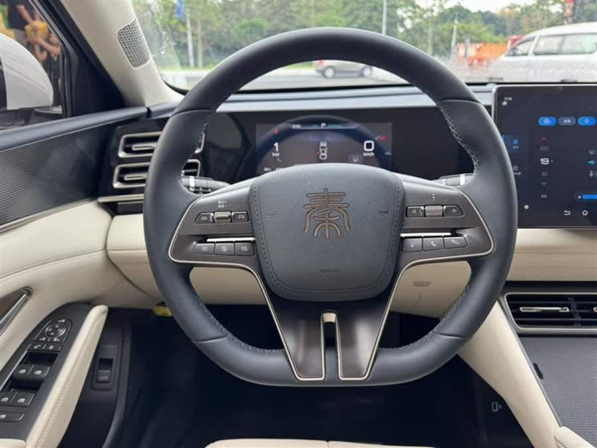 比亞迪 秦L  2024款 DM-i 120KM超越型圖片