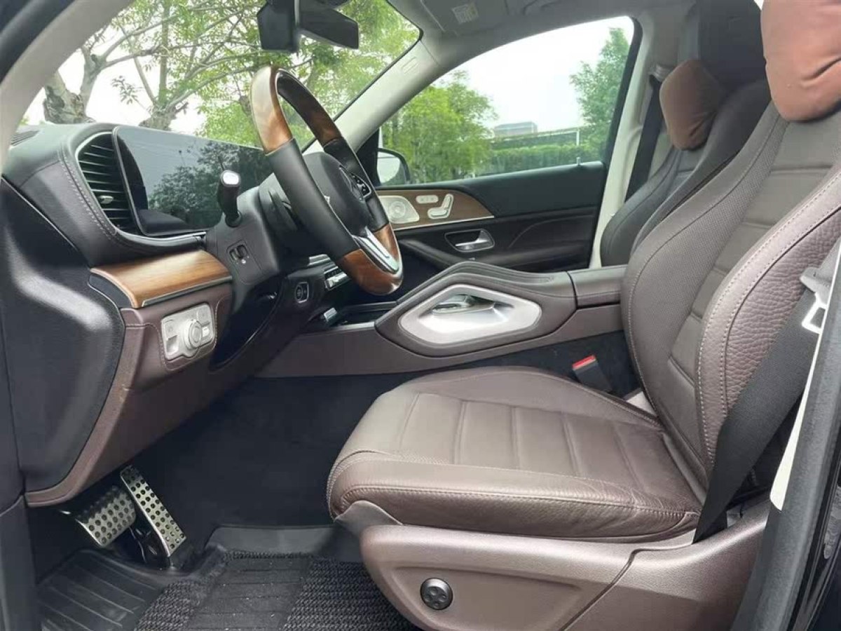 奔馳 奔馳GLS  2022款 改款 GLS 450 4MATIC 豪華型圖片