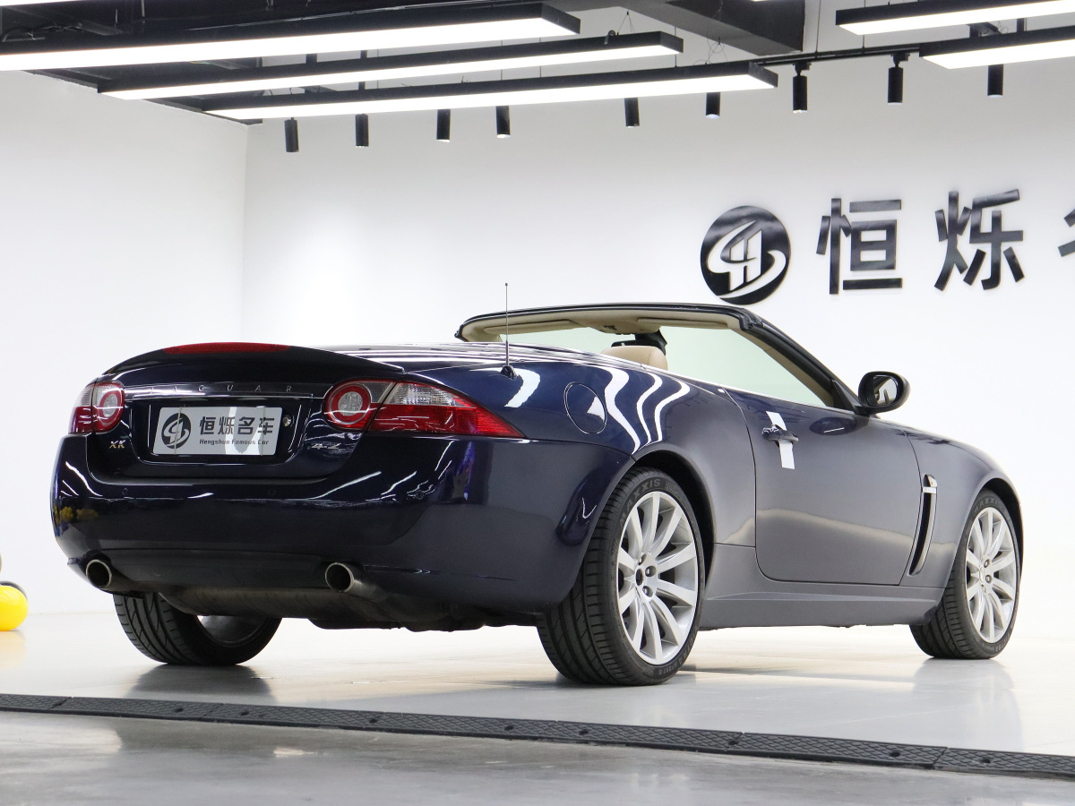 捷豹 XK  2006款 4.2L V8敞篷跑車圖片