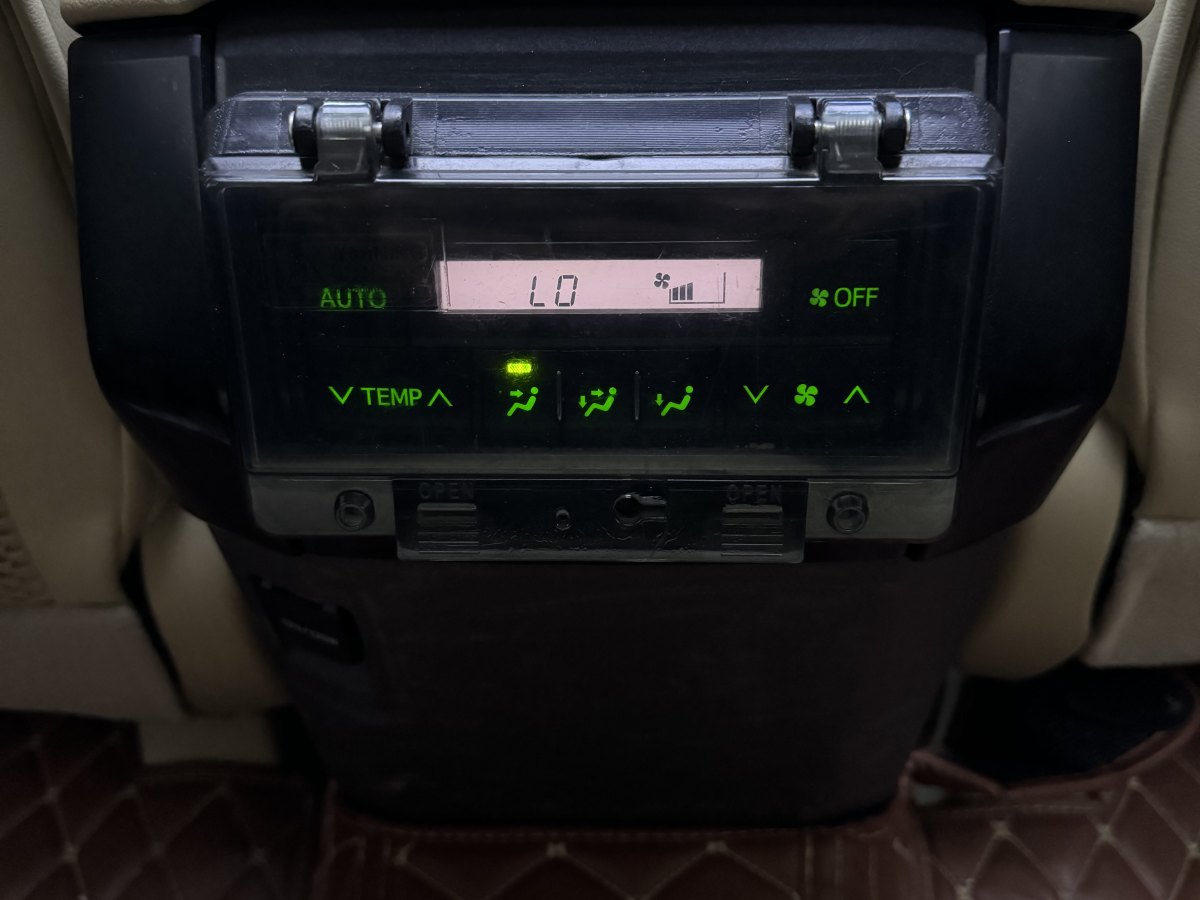 丰田 普拉多  2016款 2.7L 自动豪华版图片