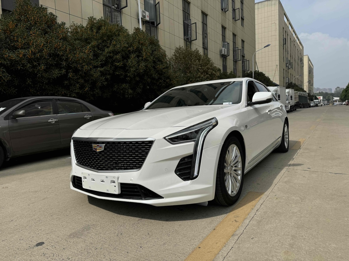 2020年8月凱迪拉克 CT6  2023款 28T 豪華型