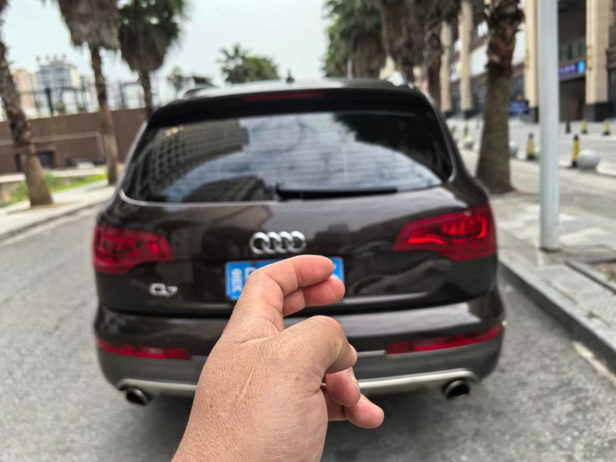 奧迪 奧迪Q7  2015款 Q7 35TDI quattro 卓越版圖片