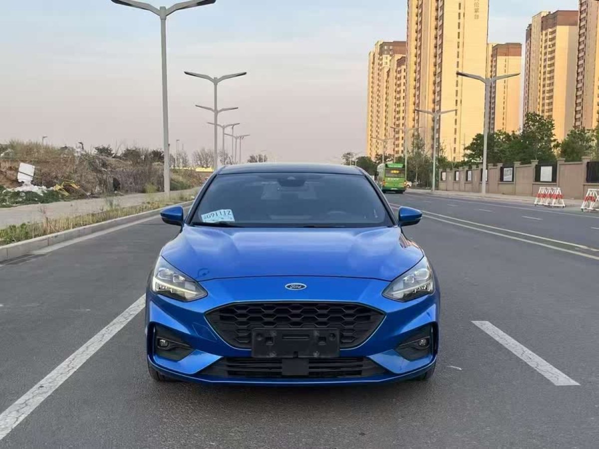 福特 ?？怂? 2021款 兩廂 EcoBoost 180 自動(dòng)ST Line圖片