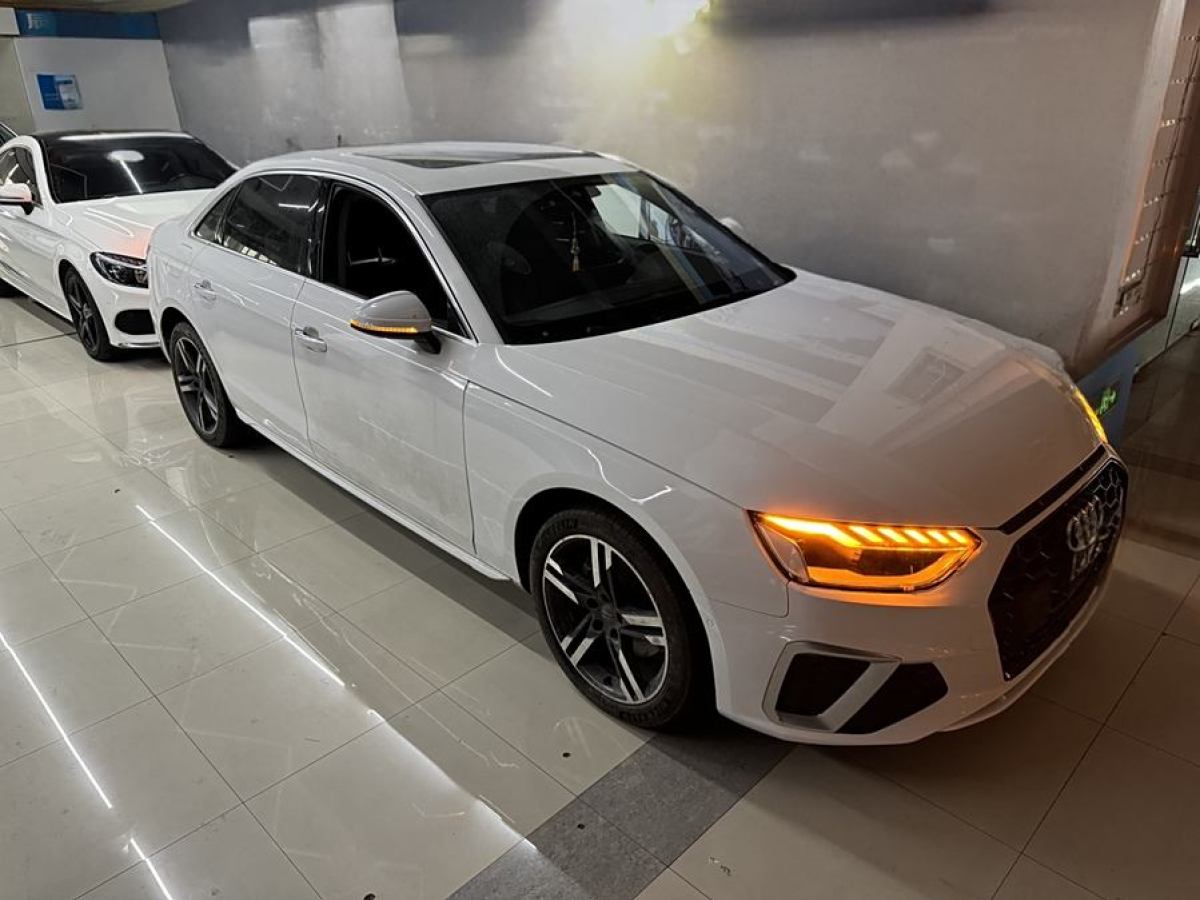 奧迪 奧迪A4L  2022款 40 TFSI 時尚動感型圖片