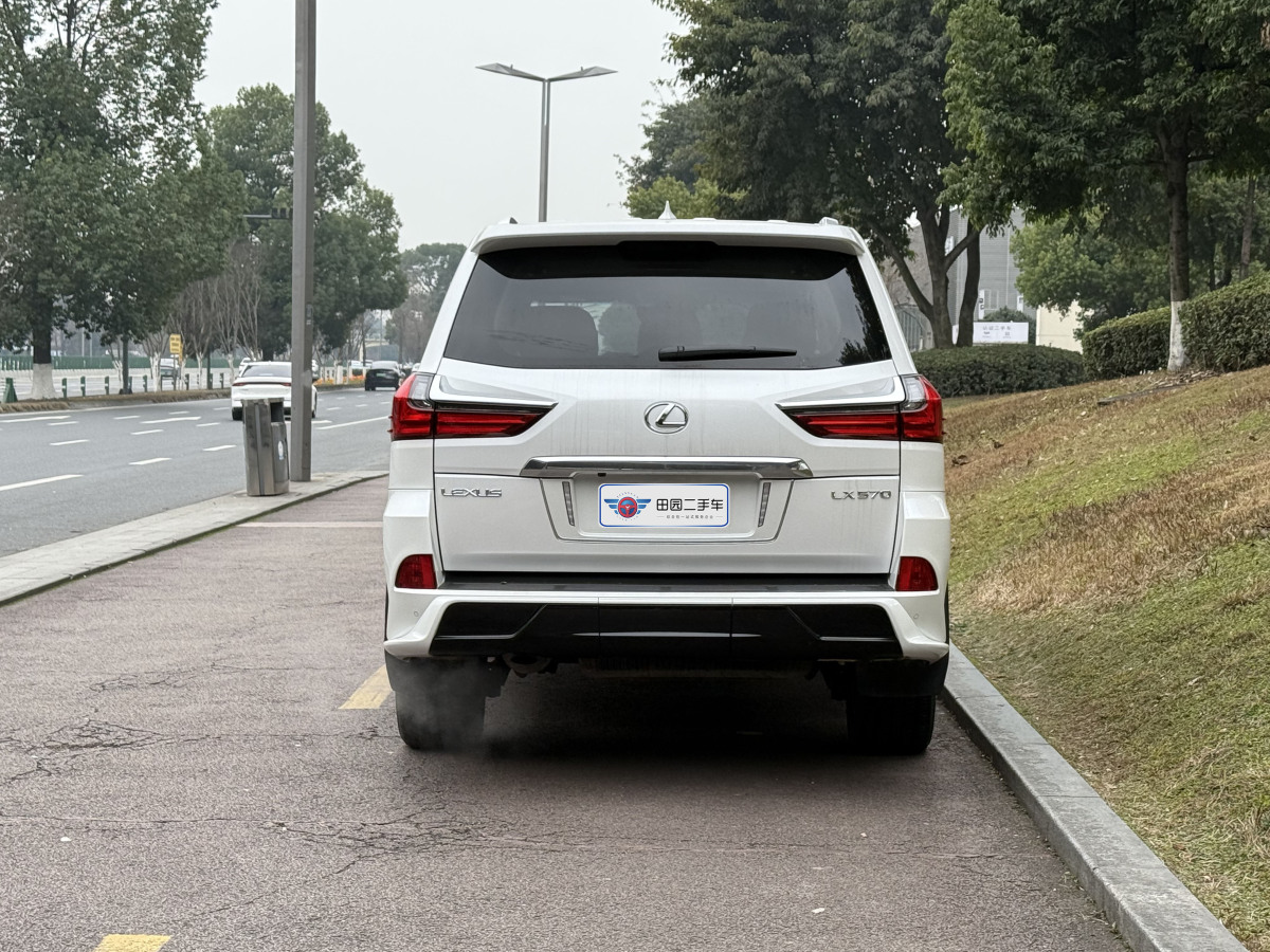 雷克薩斯 LX  2019款 570 巔峰特別版圖片