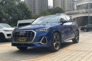 奧迪Q3 奧迪  35 TFSI 時(shí)尚動(dòng)感型