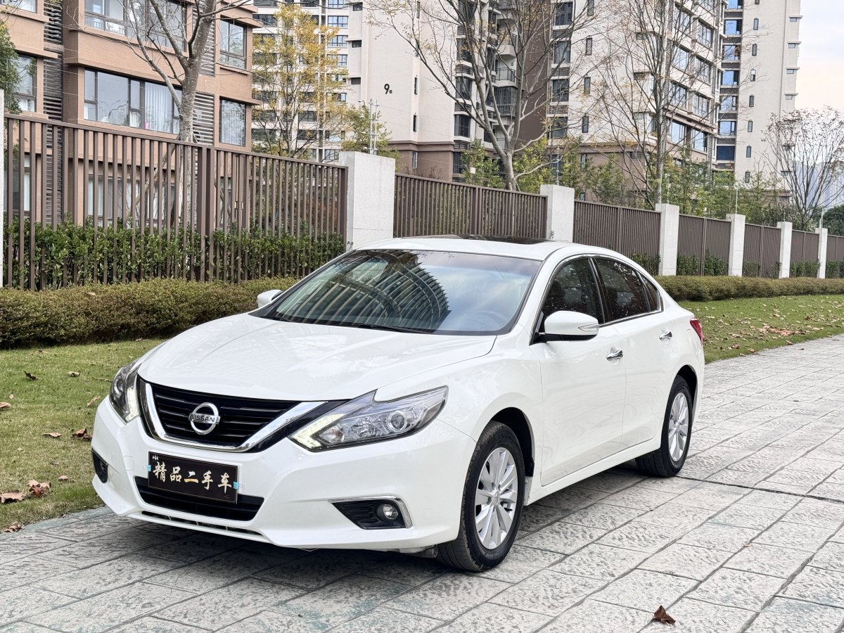 日產(chǎn) 天籟  2016款 改款 2.0L XL舒適版圖片