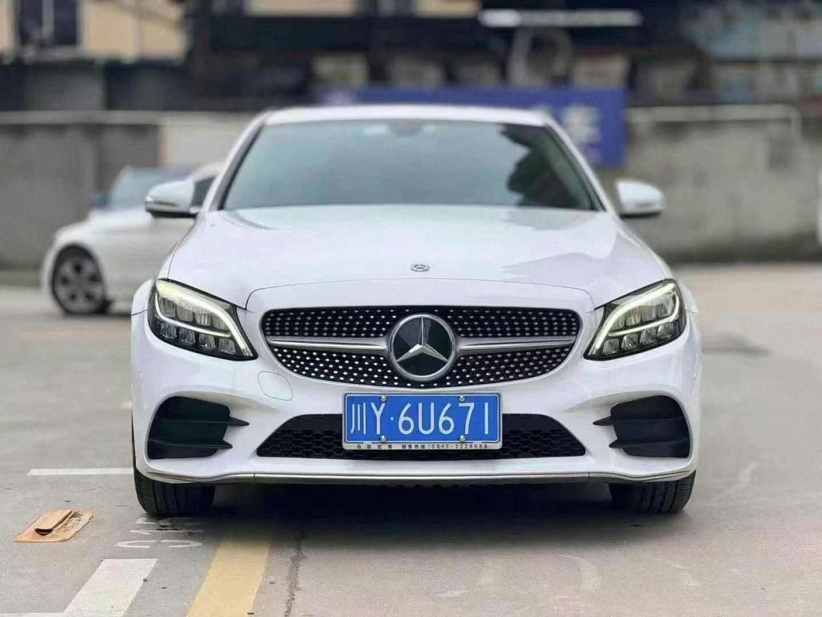 2019年1月奔馳 奔馳C級(jí)  2019款 C 300 L