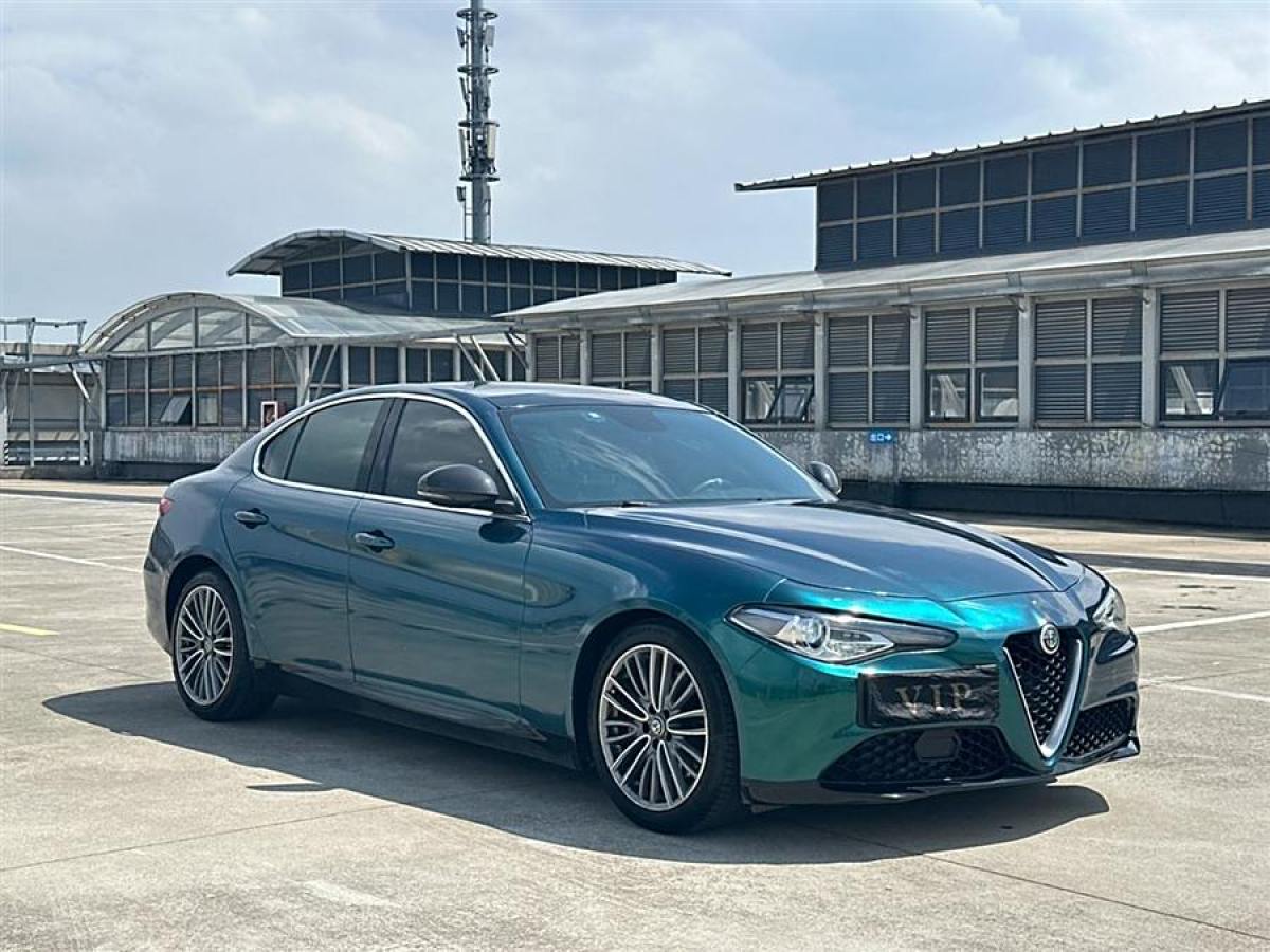 阿爾法·羅密歐 Giulia  2017款 2.0T 280HP 豪華版圖片