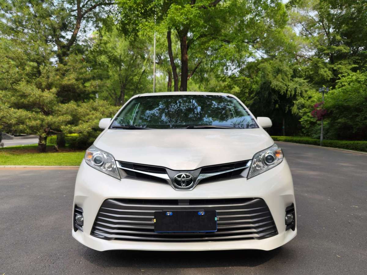 豐田 塞納  2015款 3.5L 兩驅(qū)L圖片