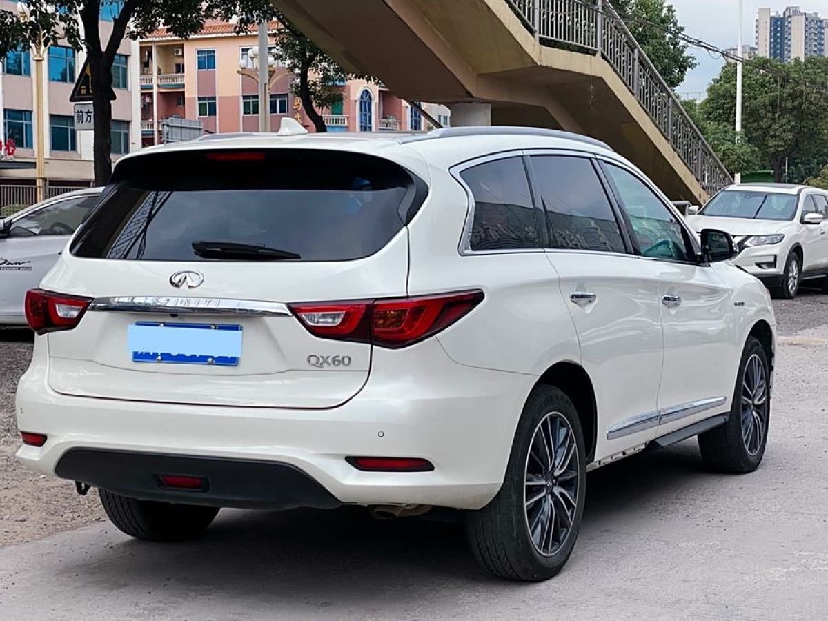 英菲尼迪 QX60  2020款 2.5 S/C Hybrid 兩驅卓越版 國VI圖片