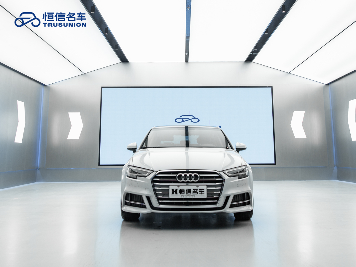 奧迪 奧迪A3  2019款 Limousine 35 TFSI 時(shí)尚型 國(guó)VI圖片