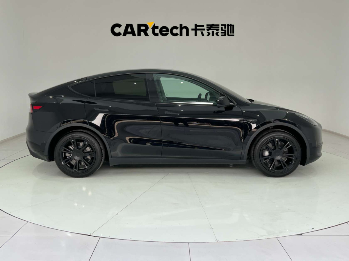 特斯拉 Model Y  2023款 后輪驅(qū)動版圖片