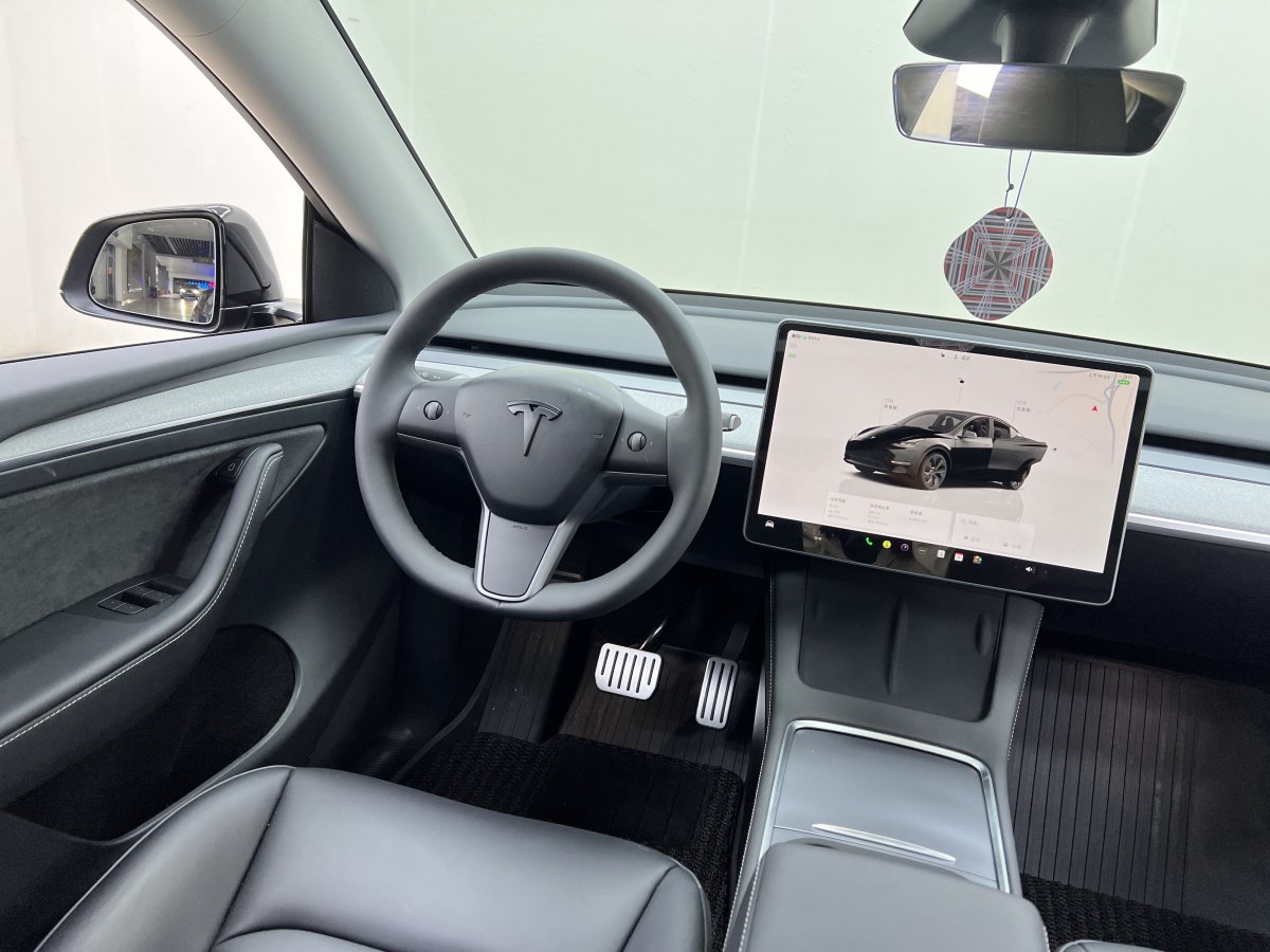 特斯拉 Model Y  2023款 長(zhǎng)續(xù)航煥新版 雙電機(jī)全輪驅(qū)動(dòng)圖片