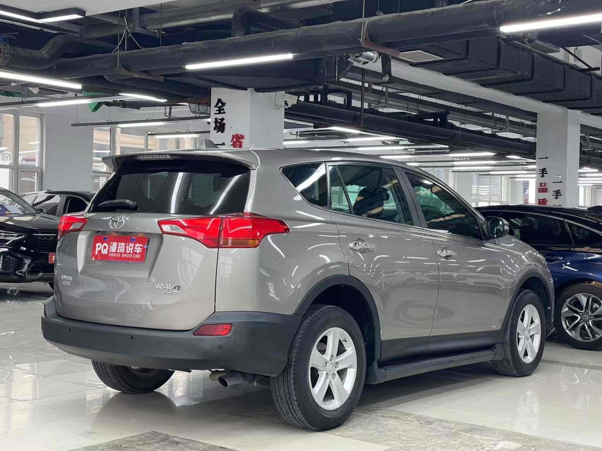 豐田 RAV4榮放  2013款 2.5L 自動(dòng)四驅(qū)精英版圖片