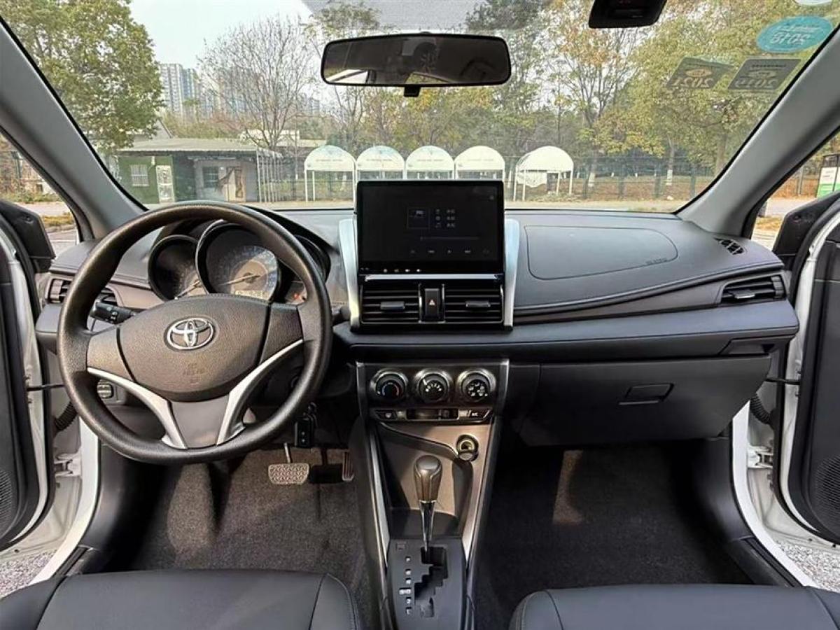 豐田 YARiS L 致炫  2015款 1.5E 自動魅動版圖片