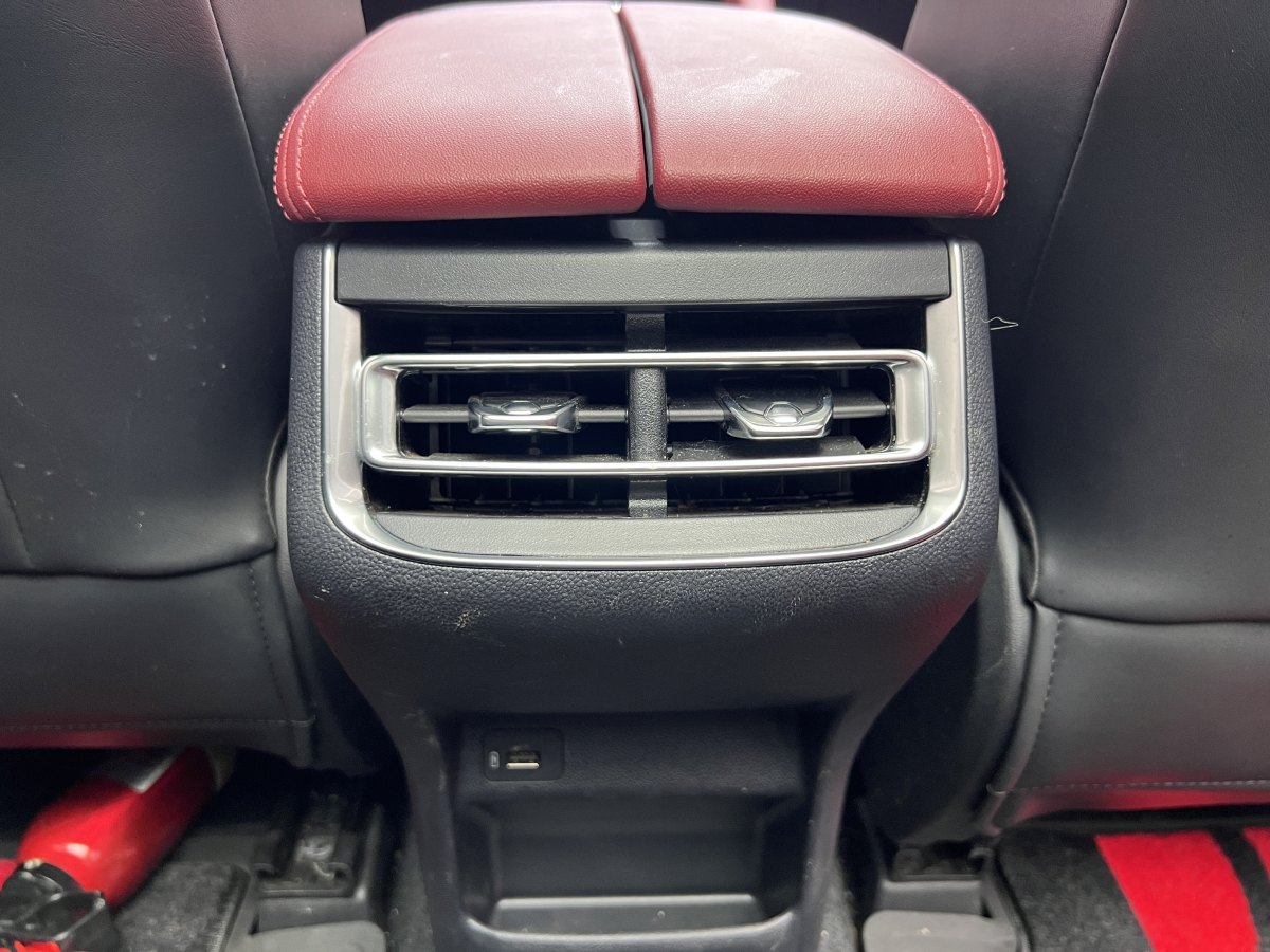 長(zhǎng)安 CS75 PLUS  2022款 1.5T 自動(dòng)尊貴型圖片